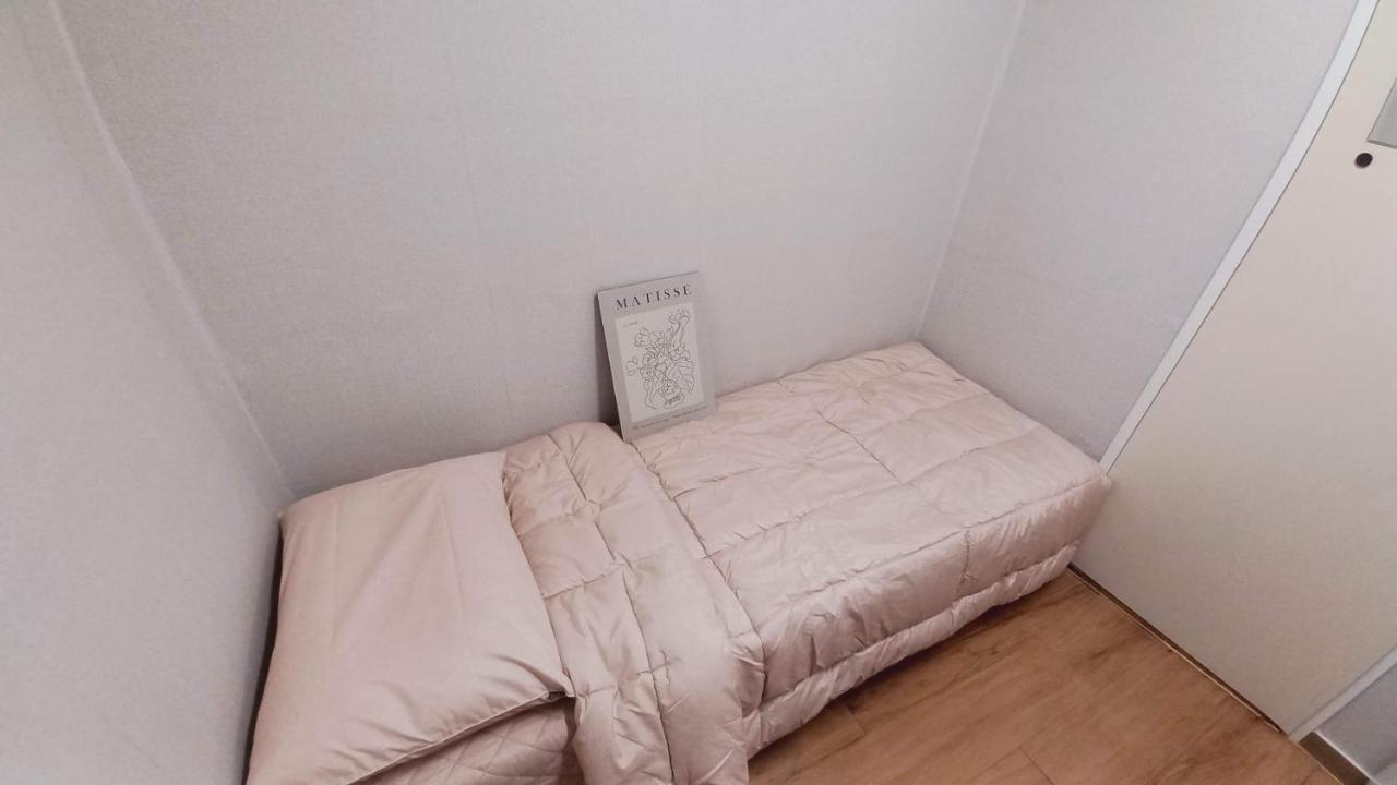 Haechi - For Foreigners Only Guest house Seoul